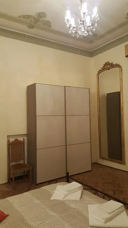 ** Affittacamere Garden Suite Genova Italia