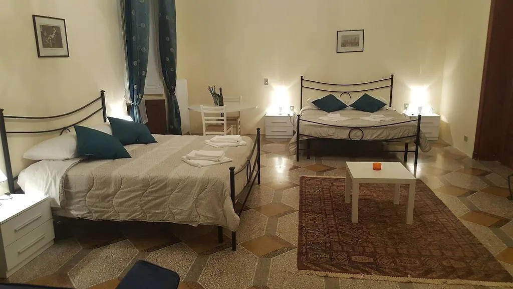 Garden Suite Genoa 2*,  Italy